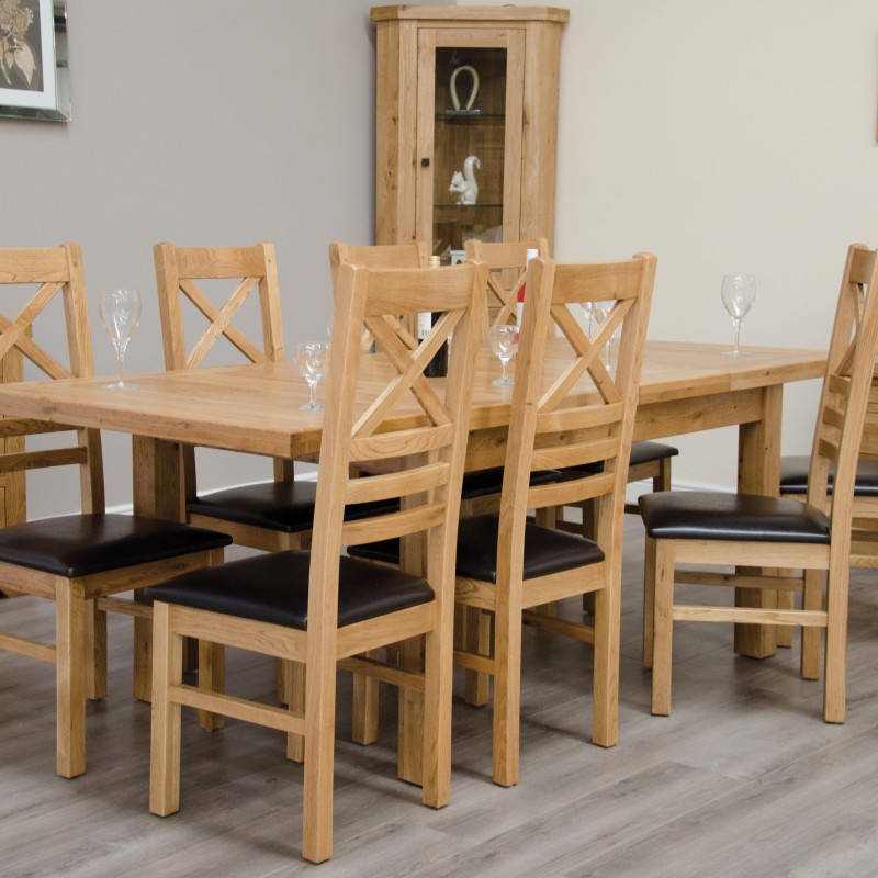 Deluxe Oak Medium 1500 Twin Leaf Extending Dining Table