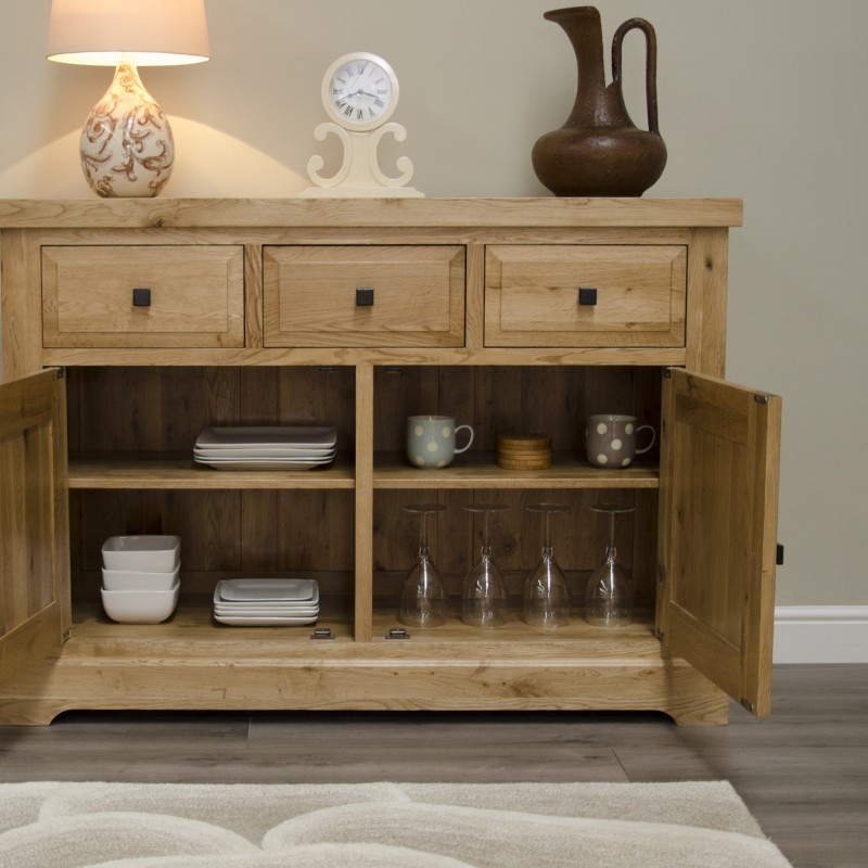 Deluxe Oak Medium Sideboard