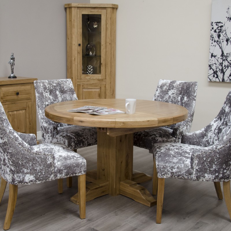 Deluxe Oak Round Extending Dining Table