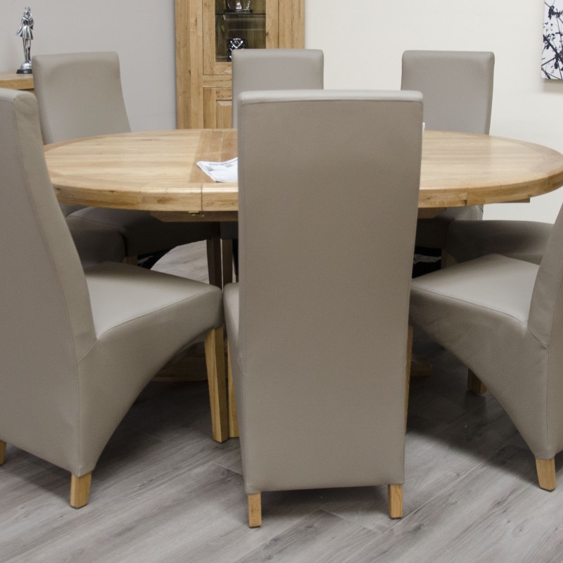 Deluxe Oak Round Extending Dining Table