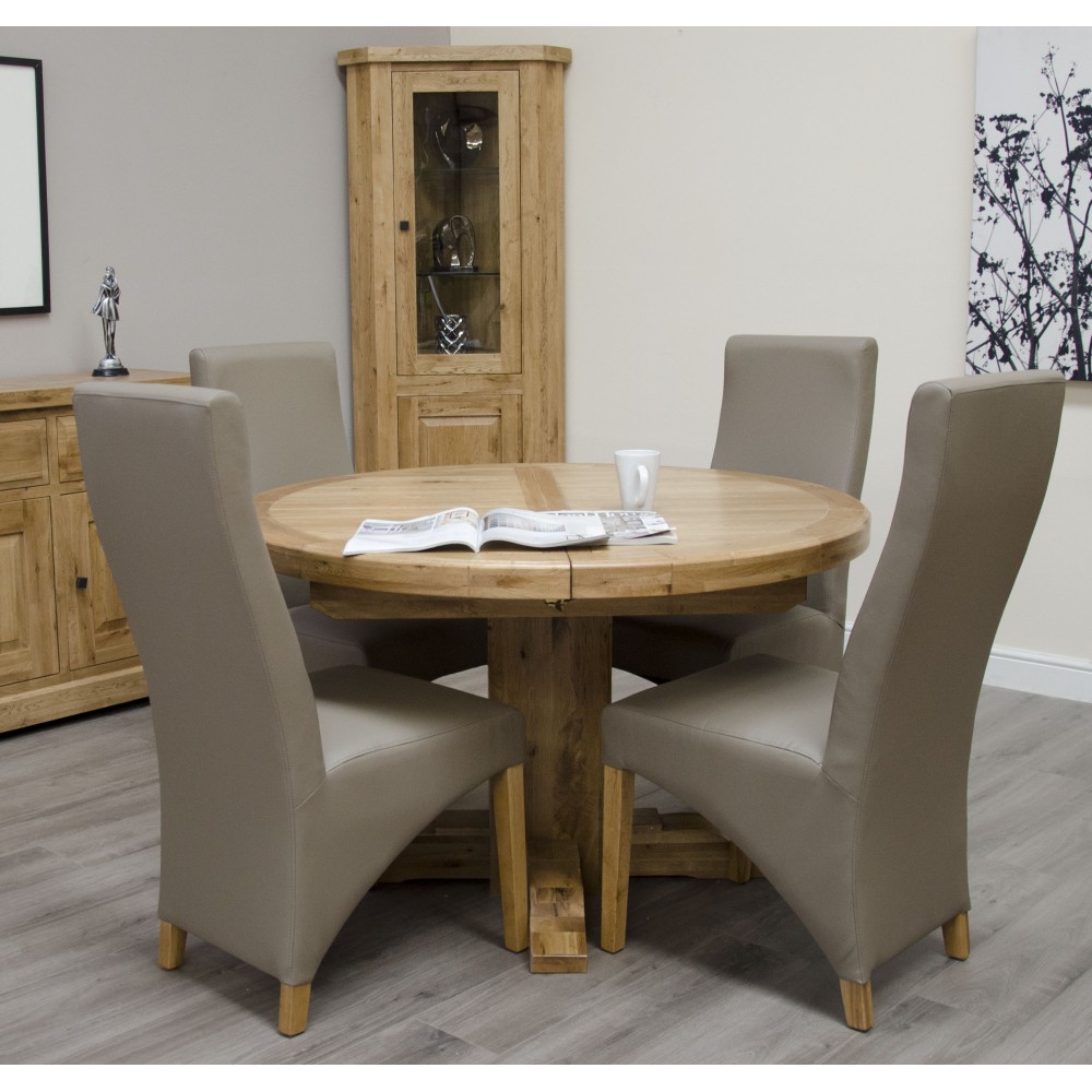 Deluxe Oak Round Extending Dining Table
