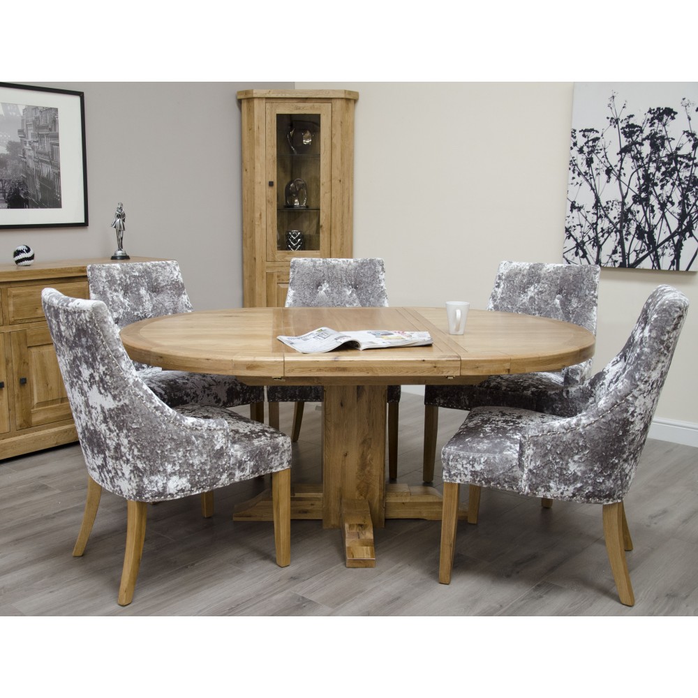 Deluxe Oak Round Extending Dining Table