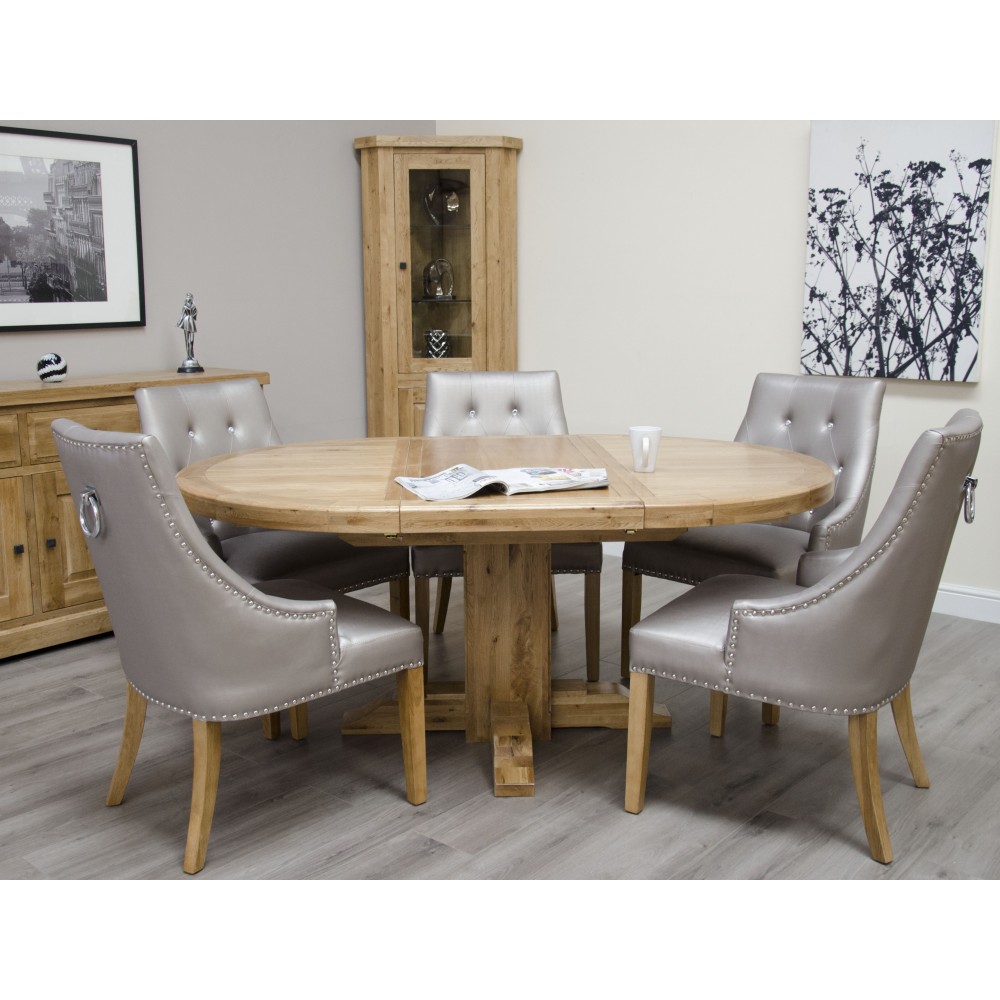 Deluxe Oak Round Extending Dining Table
