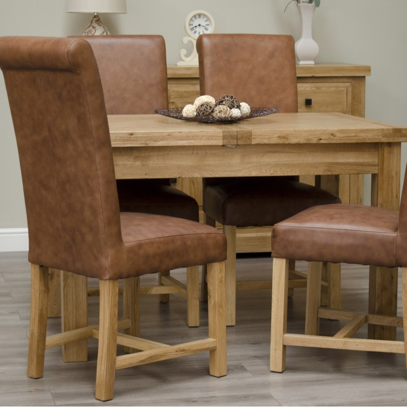 Deluxe Oak Small Extending Butterfly Dining Table