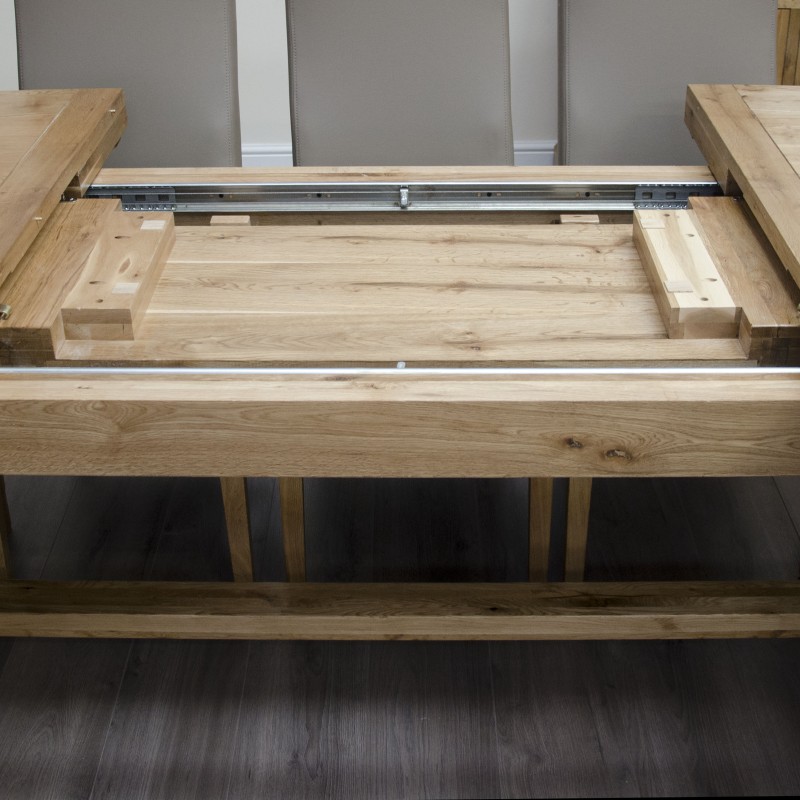 Deluxe Oak Super Oval Extending Dining Table