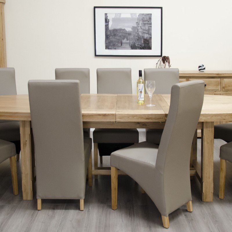 Deluxe Oak Super Oval Extending Dining Table