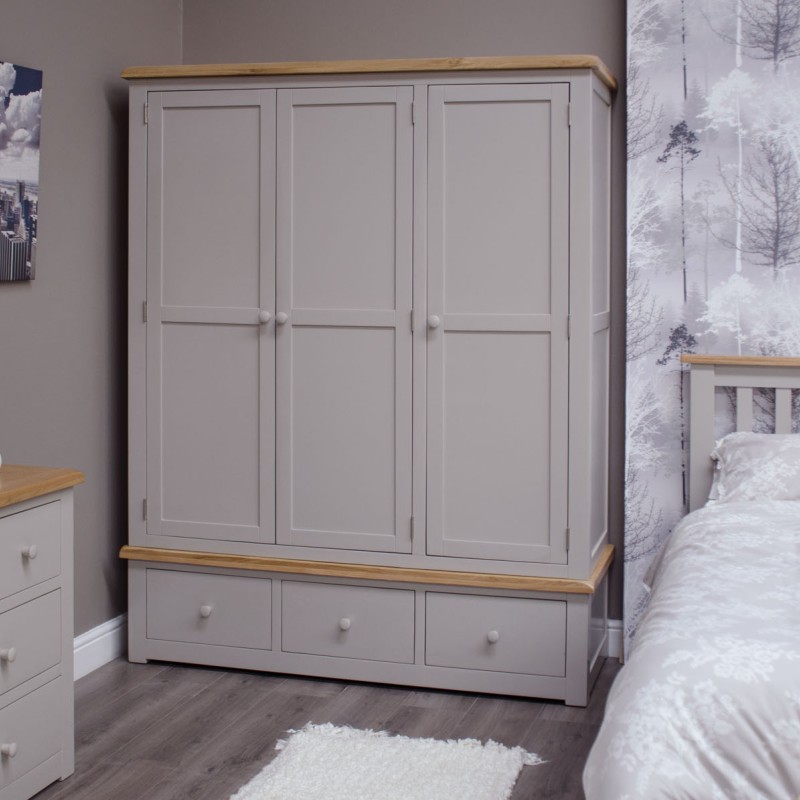 Diamond Grey Painted Triple Wardrobe