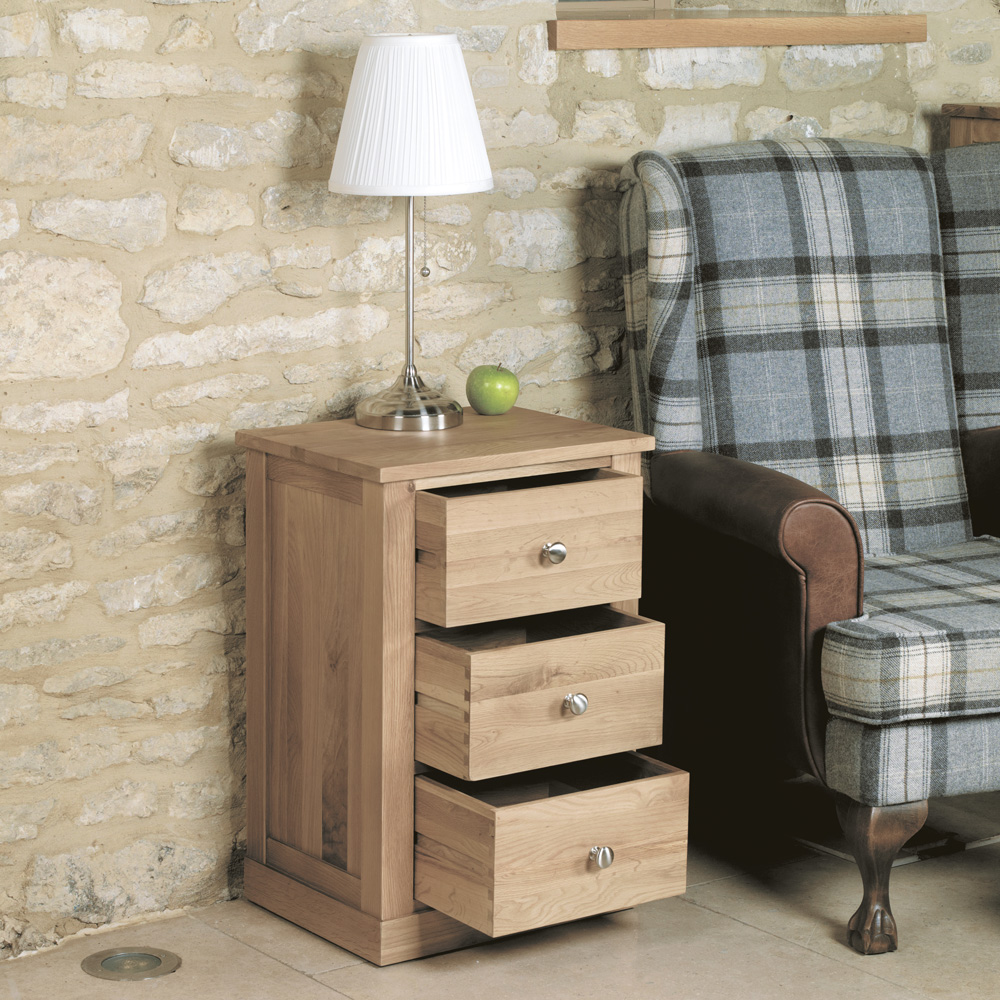 Mobel Oak Three Drawer Lamp Table Mobel Oak Three Drawer Lamp Table