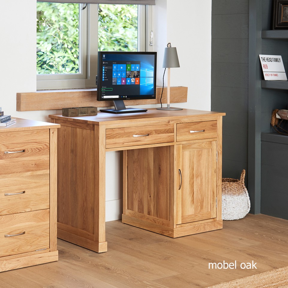 Mobel Oak Single Pedestal Computer Desk