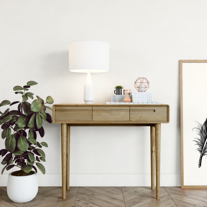 Scandic Oak Hall Table