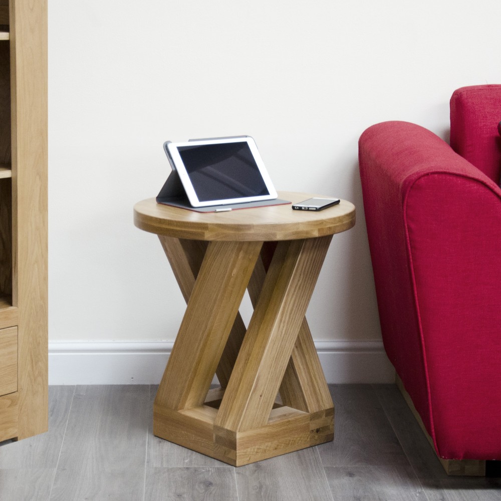 Z Oak Designer Round 4 Leg Lamp Table