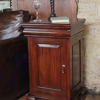 La Roque Mahogany Lamp Table / Pot Cupboard 